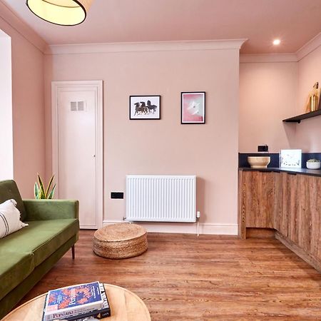 Settle In Winchester - Stylish Self Check-In Rooms Eksteriør billede