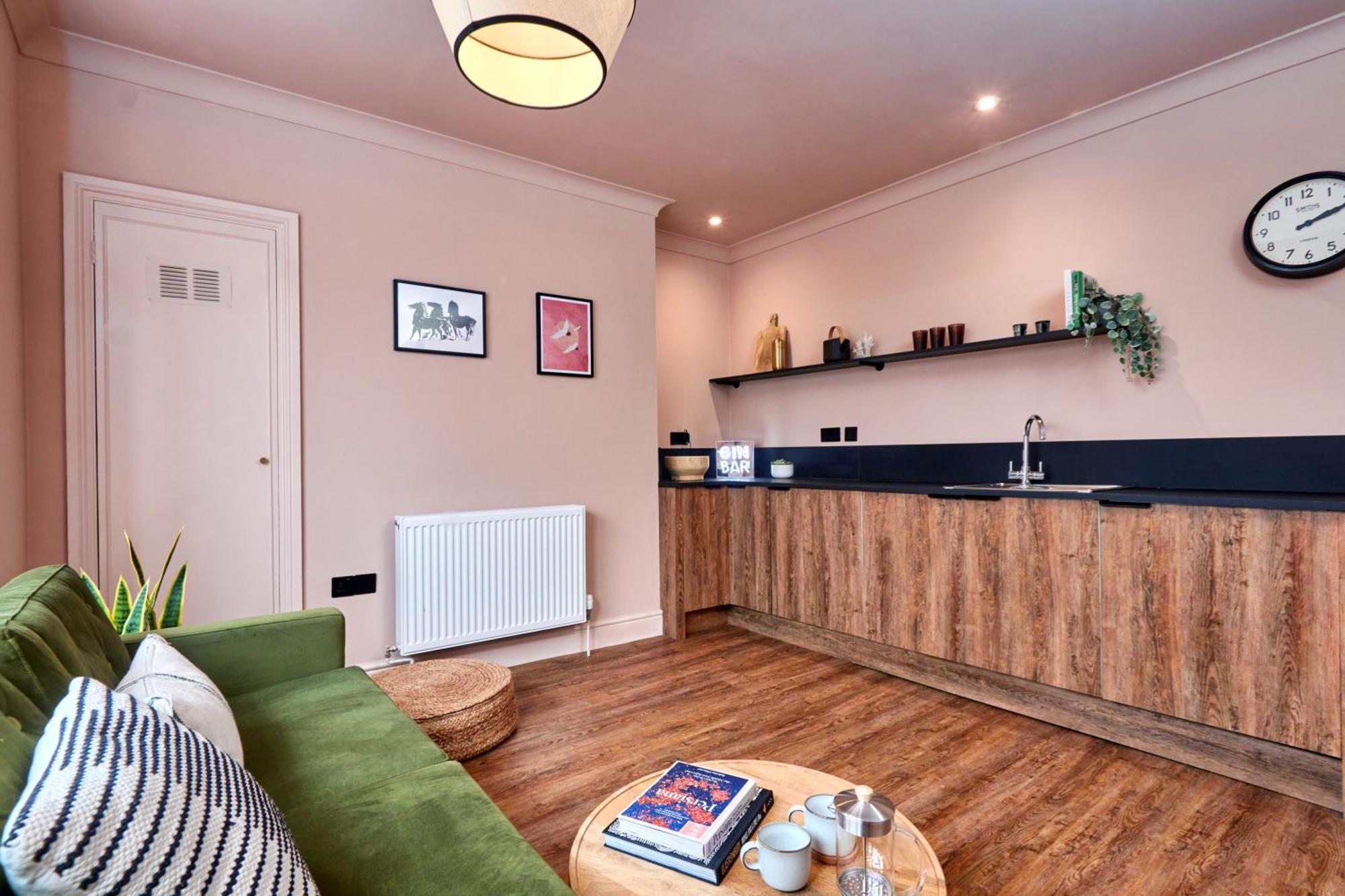 Settle In Winchester - Stylish Self Check-In Rooms Eksteriør billede
