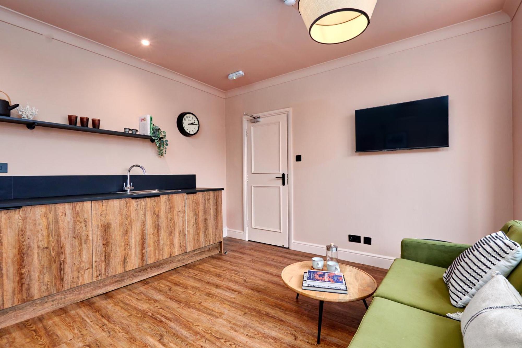 Settle In Winchester - Stylish Self Check-In Rooms Eksteriør billede