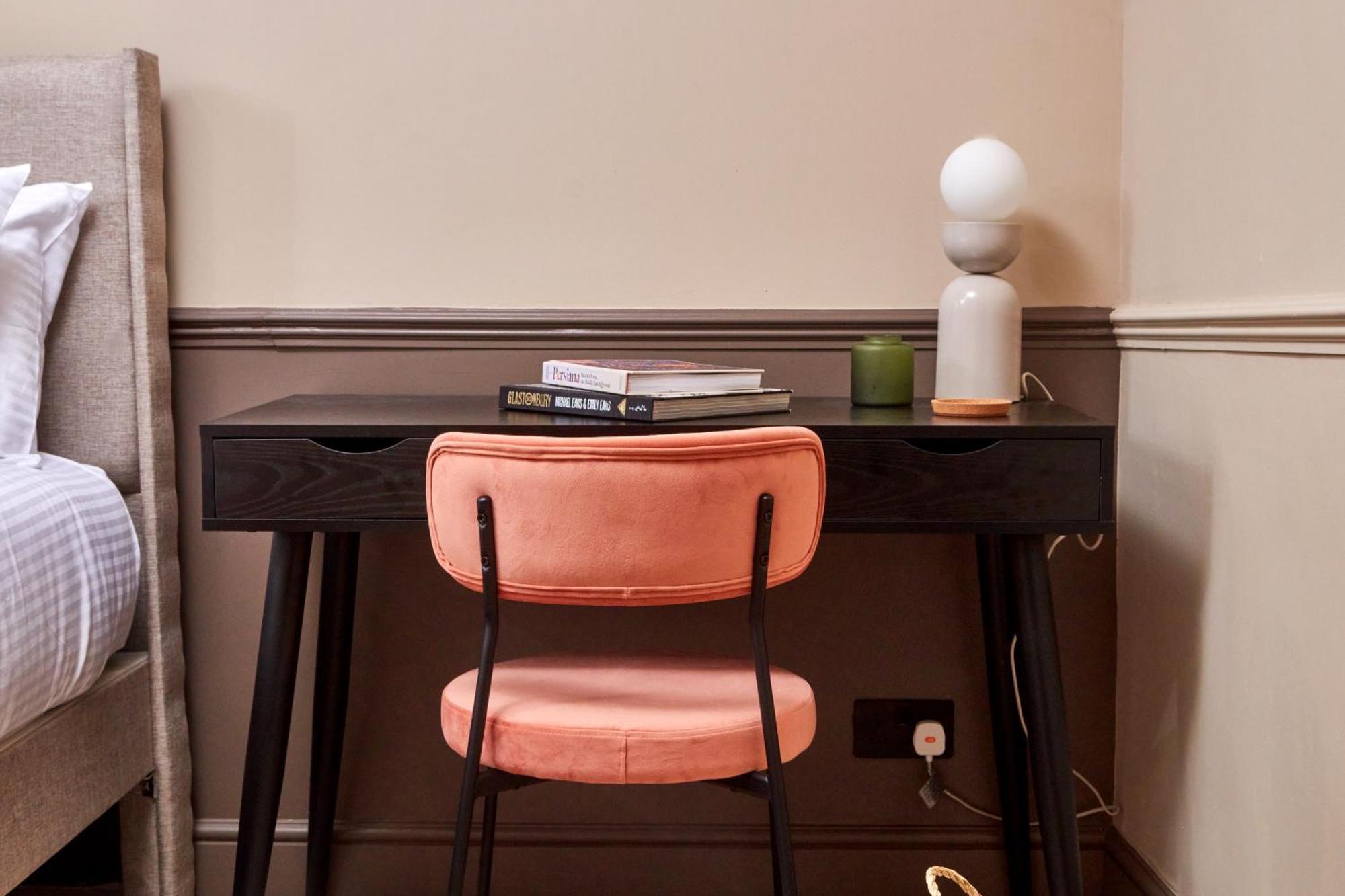 Settle In Winchester - Stylish Self Check-In Rooms Eksteriør billede