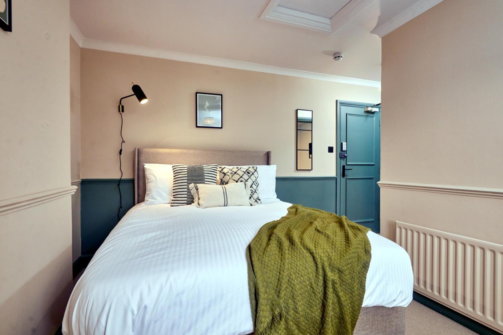 Settle In Winchester - Stylish Self Check-In Rooms Eksteriør billede