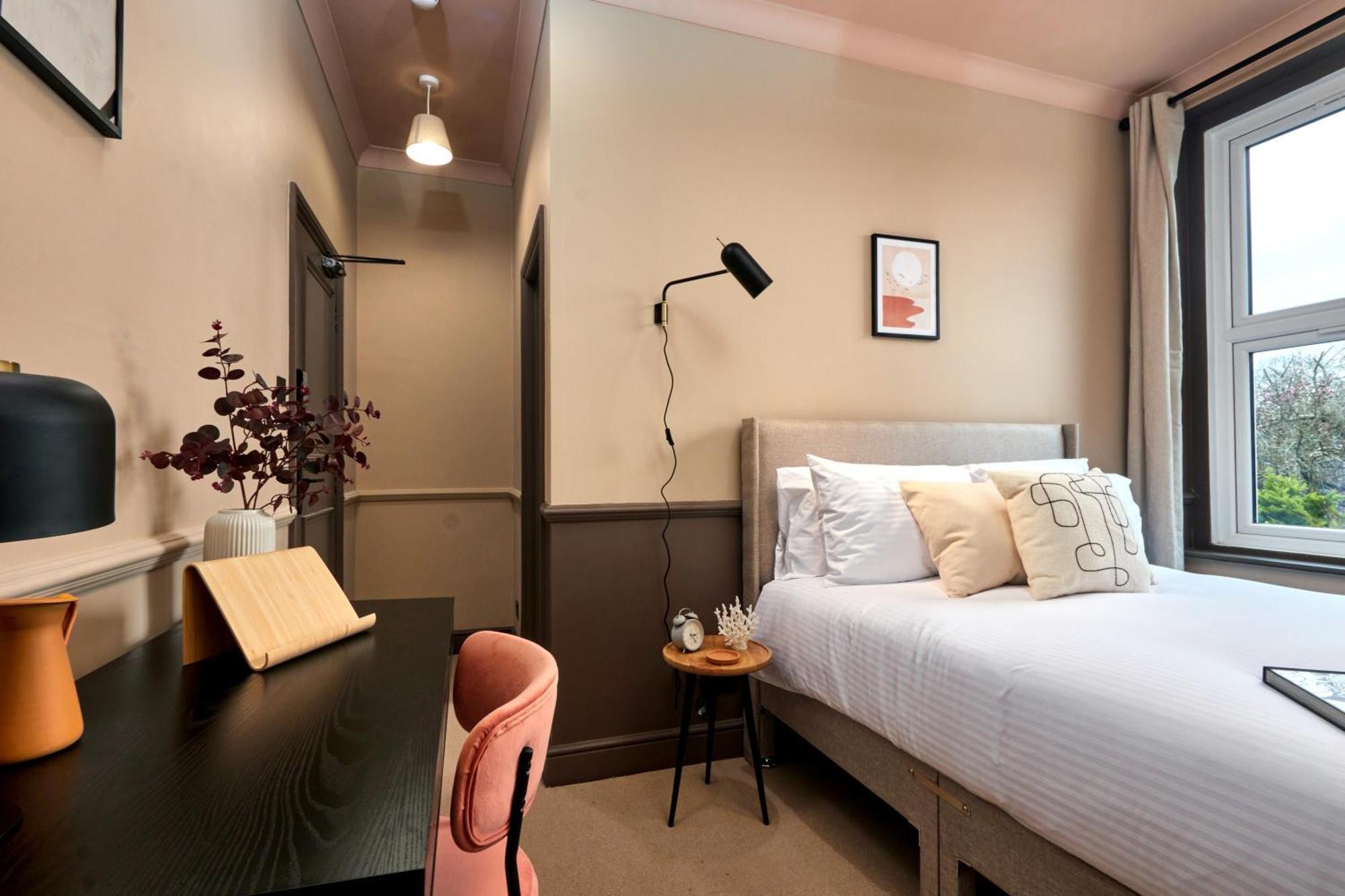 Settle In Winchester - Stylish Self Check-In Rooms Eksteriør billede