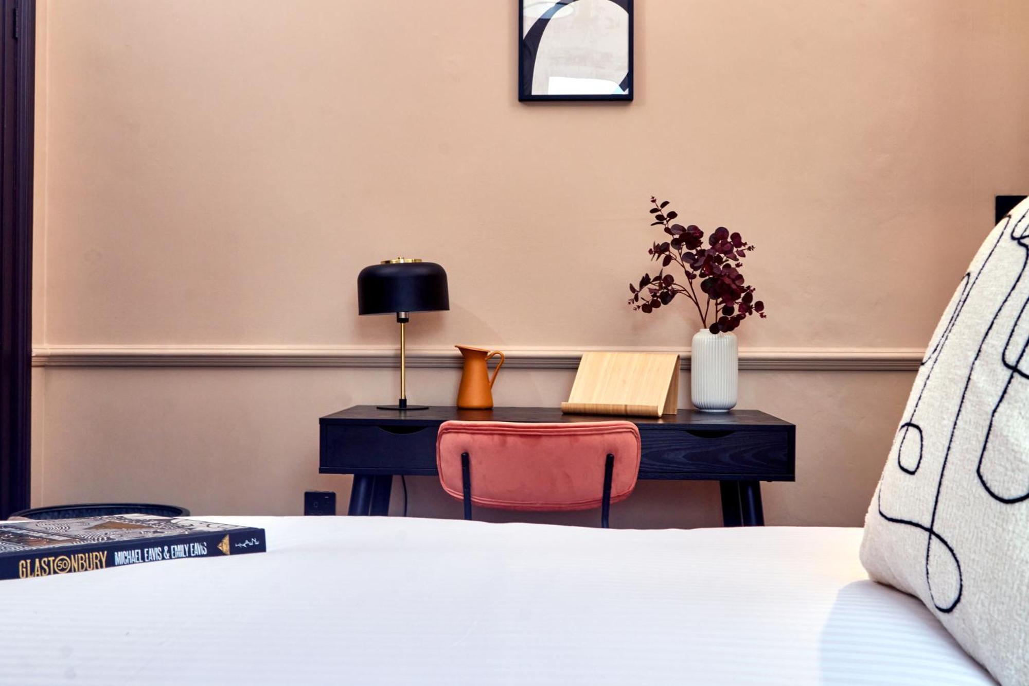 Settle In Winchester - Stylish Self Check-In Rooms Eksteriør billede