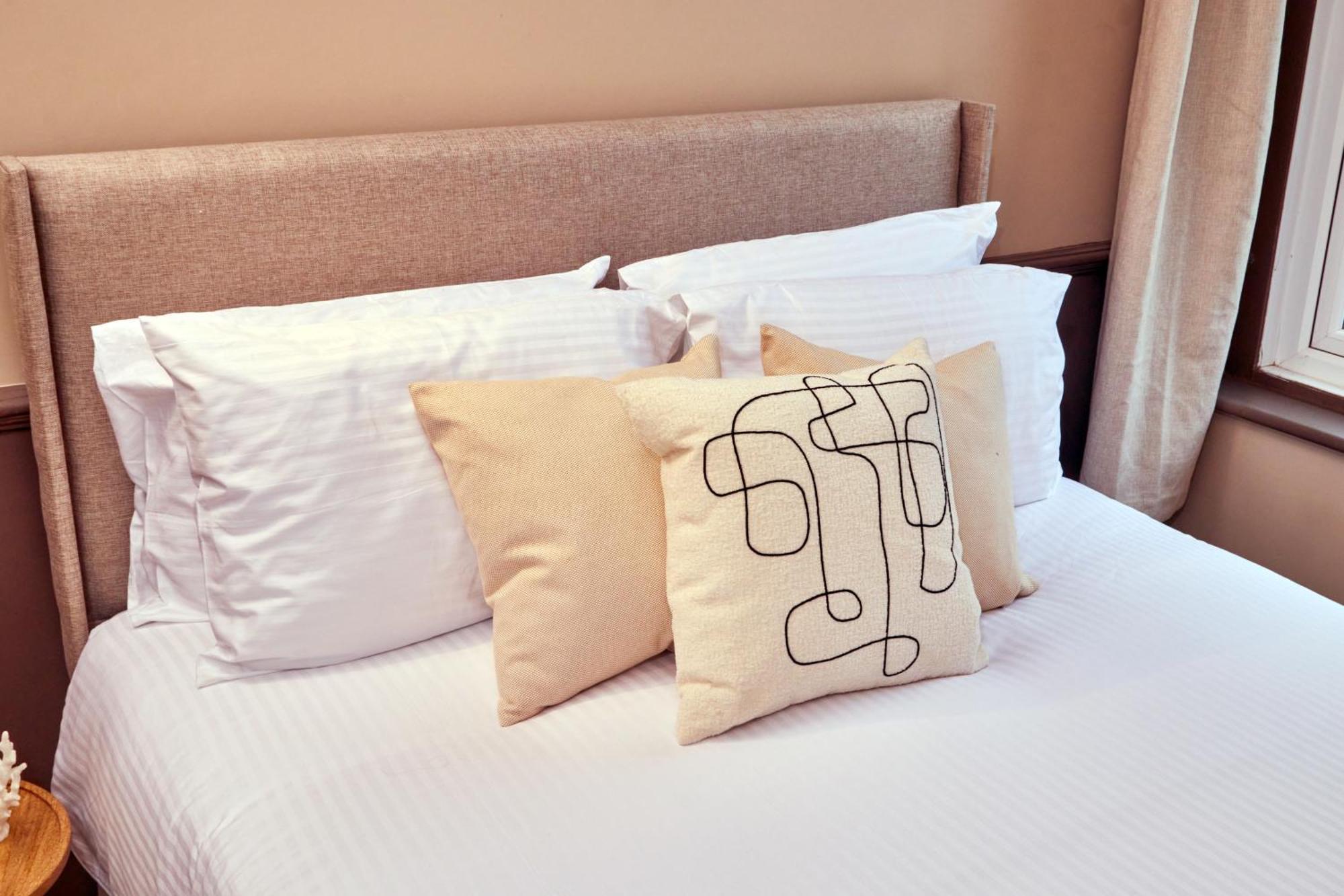 Settle In Winchester - Stylish Self Check-In Rooms Eksteriør billede