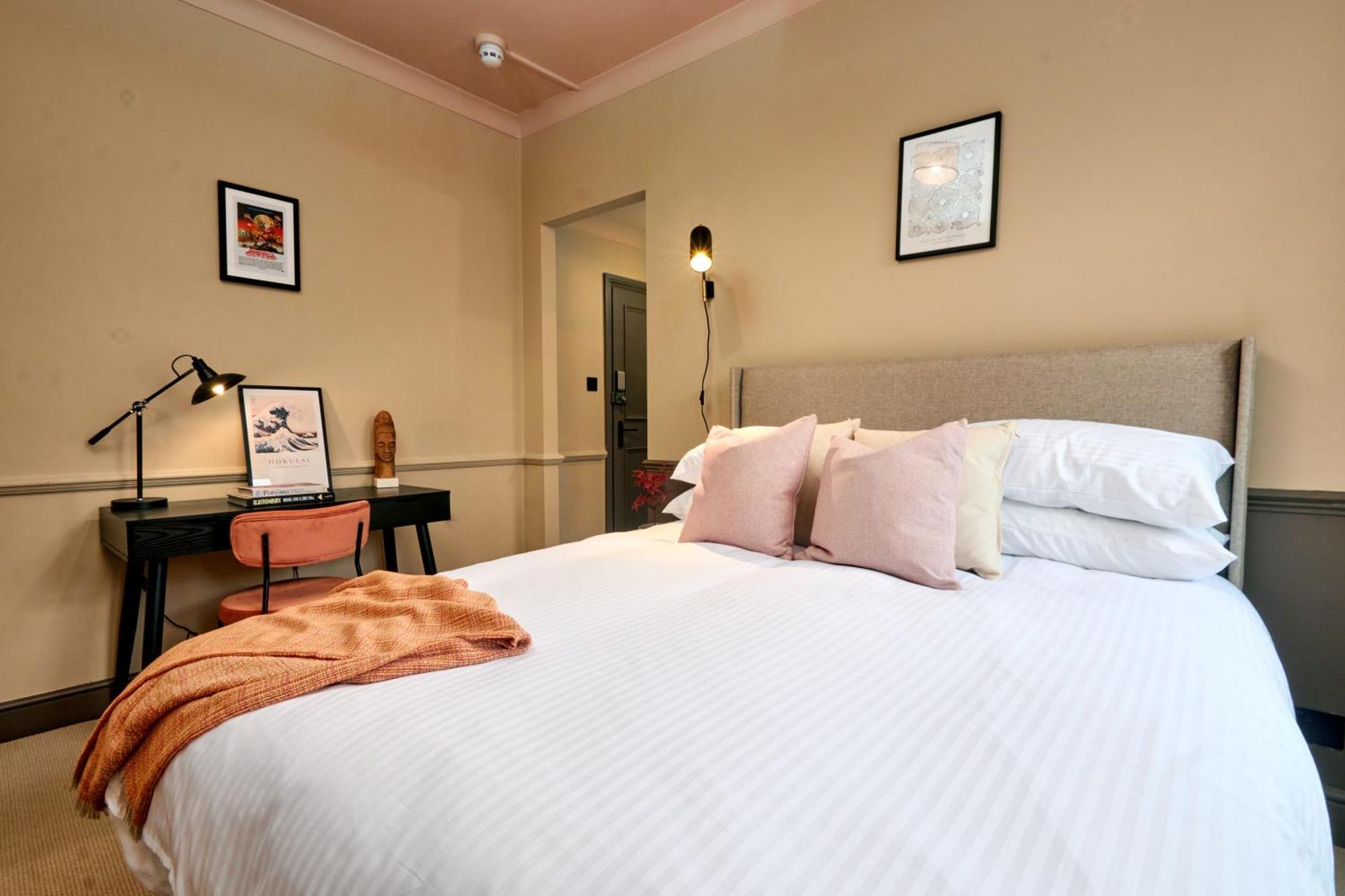 Settle In Winchester - Stylish Self Check-In Rooms Eksteriør billede