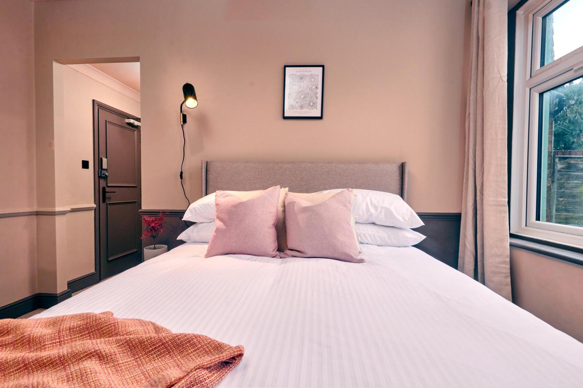 Settle In Winchester - Stylish Self Check-In Rooms Eksteriør billede