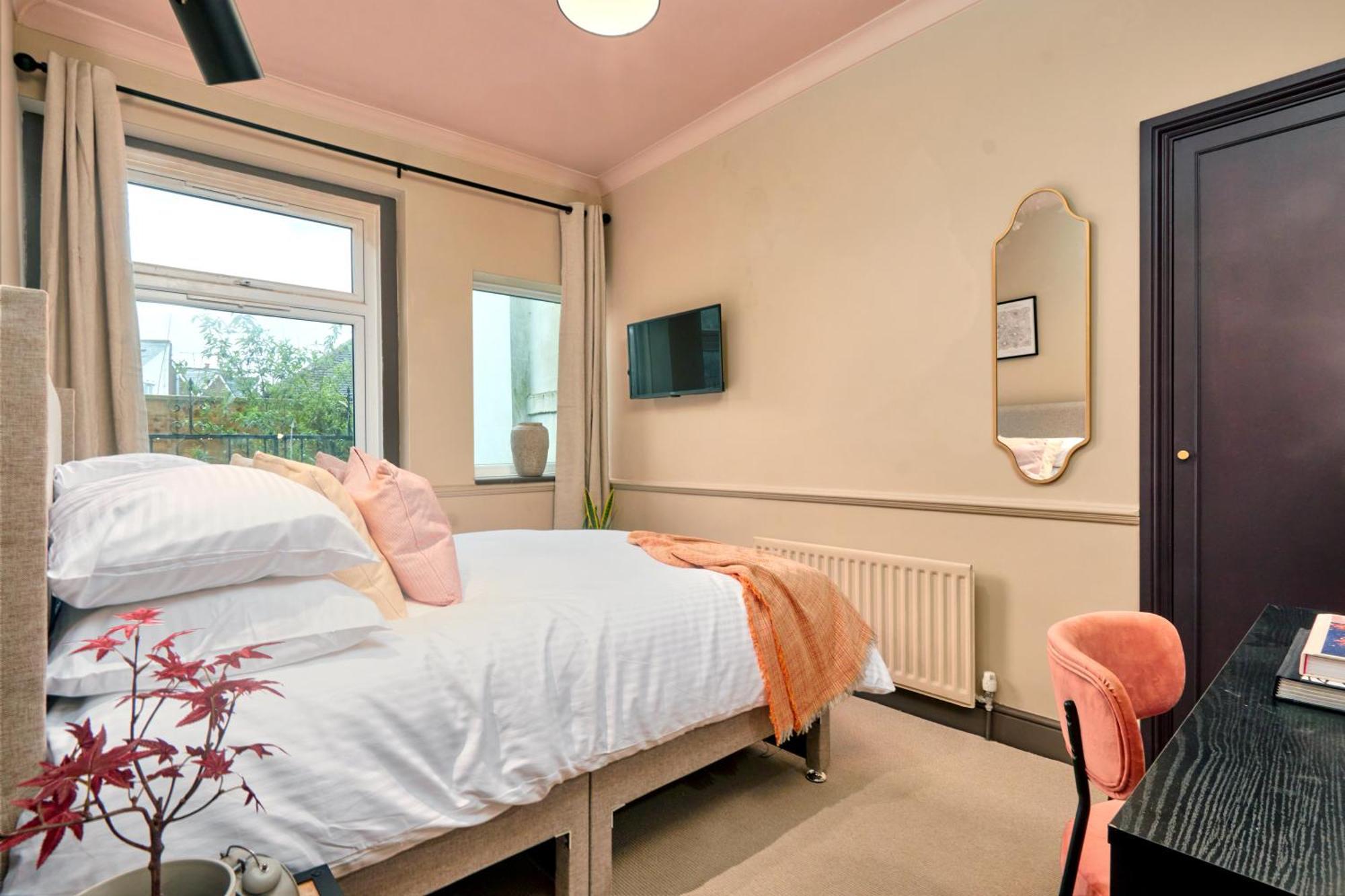 Settle In Winchester - Stylish Self Check-In Rooms Eksteriør billede